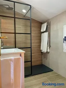Apartamentos Pico Almanzor - Image 2
