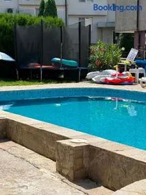 Dimitrov Apartments - Image 4