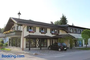 Gästehaus Sattlerhof - Image 1