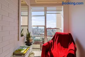 Apto pet-friendly com garagem e vista de Botafogo - Image 2
