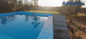 Private Property & Pool - Kingdom of Stone - Image 1