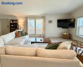 Cranberry Cottage - Image 2