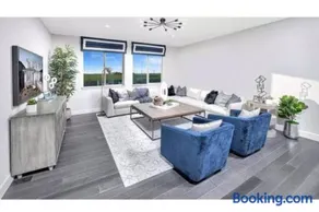 Cozy Roseville Home - Image 3