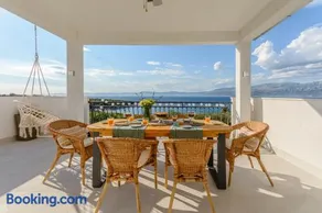 Holiday Home Nono Ante with heated pool - Image 1