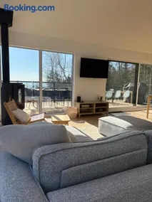Chalet L'Estuaire, River View, Spa - Image 2