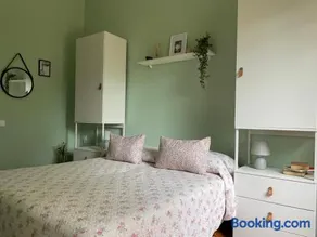 Villa with Private Pool near the Beach and Pula - Image 3