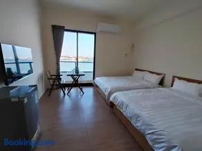 Endless Summer Homestay - Image 1