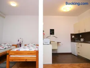 Studio apartman Rest Nest - Image 1