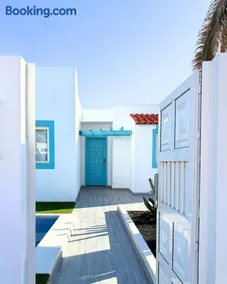 BeachFront Villa - La Casa del Mar - Image 1