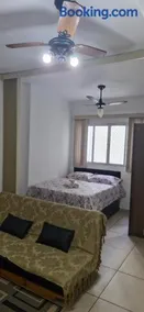 SALA LIVING NA QUADRA DA PRAIA - Image 1