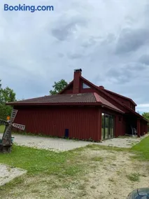 Suur ja Hubane maja, Saaremaal - Image 3