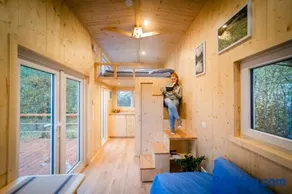 Tiny House - Apfel - Image 1