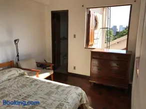 Guest house with stunning view - Image 5