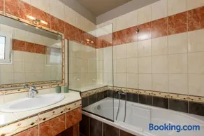 Louloudis Apartments Complex - Image 3