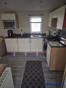 3 bedroom Caravan Craigtara - Image 4