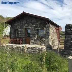 Ardchiavaig Cabin - Image 1