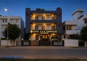 Hotel A P S Townhouse - Image 3