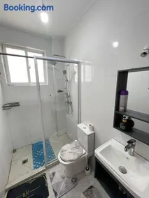 Cozy Coastal Getaway - Short walk to the beach - Image 3