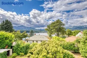 Magnificent Dog-Friendly Home with Lake & Mountain Views from the Large Deck - Image 2