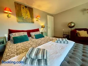 Studio privé 2personnes avec piscine, Sauna, salle de sport - Image 2