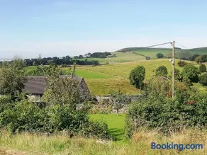 The Milk Barn - Image 1