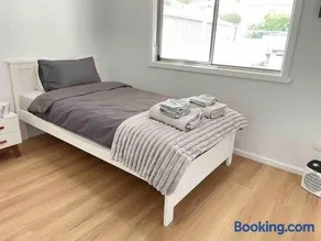 Pet friendly home in Albury - Image 4