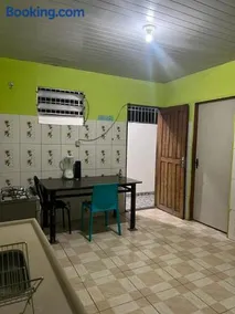 Accommodation for up to 4 people in São Jorge - Image 3