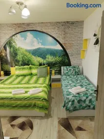 Green rooms Hunedoara - Image 2
