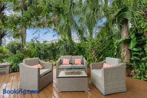 1 Paradize for equestrian lovers Sugar Pond Manor - Image 1