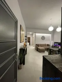 Marias Guest House - Image 1