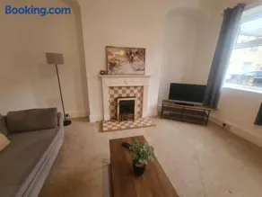 Blyth 1 Bedroom Apartment - Image 3
