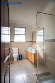 Unit 14, Capella Place - Image 4
