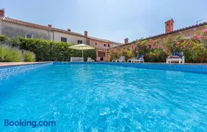 Pool & Sun Villa Rici - Image 1