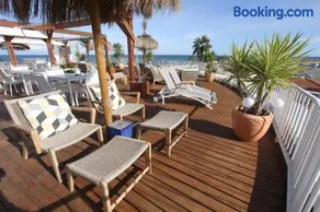 Bleu Mer Duplex & Suites - Image 3