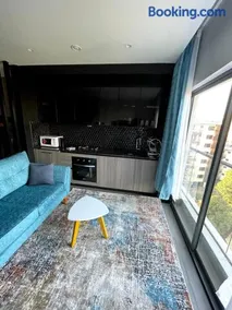PARANAIS Home 2- Inside Escada Apartments - Image 2