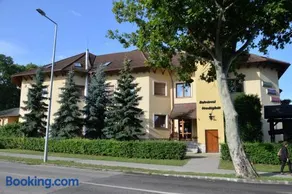 Belvárosi Vendégház - Image 1