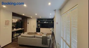 Elegant-Loft in Barranco-St View-Free Park-TV-Wifi - Image 2