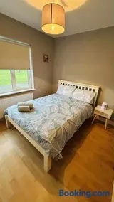 BALLYHOURA, Kildorrery, Beautiful 5 bed quite convenient location - Image 5