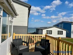 Beach Cottage 33, Just a Short Stroll to the Beach - Image 4