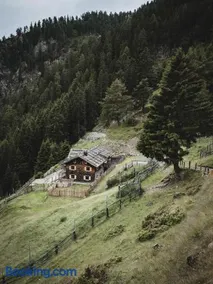 Hirschhof Pfrein - Hideaway - Image 2