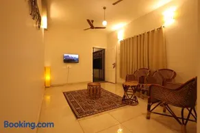 Princess Bungalow stay - Image 2