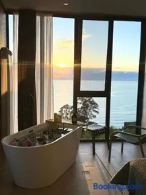 Modern Villa - infinity pool & Panoramic Sea View - Image 2