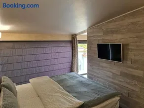 GRANDE SPA DELUXe STUDIOS - Image 1
