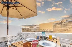 Elegant Maltese Townhouse - Image 1