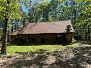 Priv Hidden retreat ATV trails spa fishing outdoor activities - Image 1
