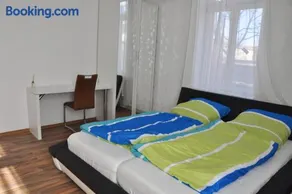 Butzbach Hotel & workers rooms apartment - Image 2