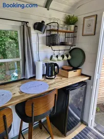 Tiny House dat Lüttje - Glamping im Bauwagen an der Elbe - Image 2