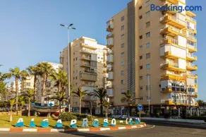Primera Línea de Playa - Image 1