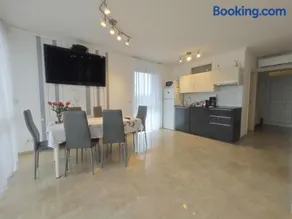 Jenna Apartments - Sindy - Image 5