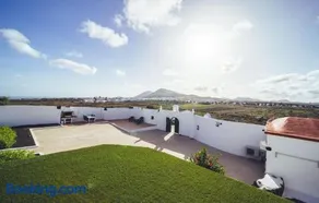 Lovely Home In San Bartolome Lanzarot - Image 2